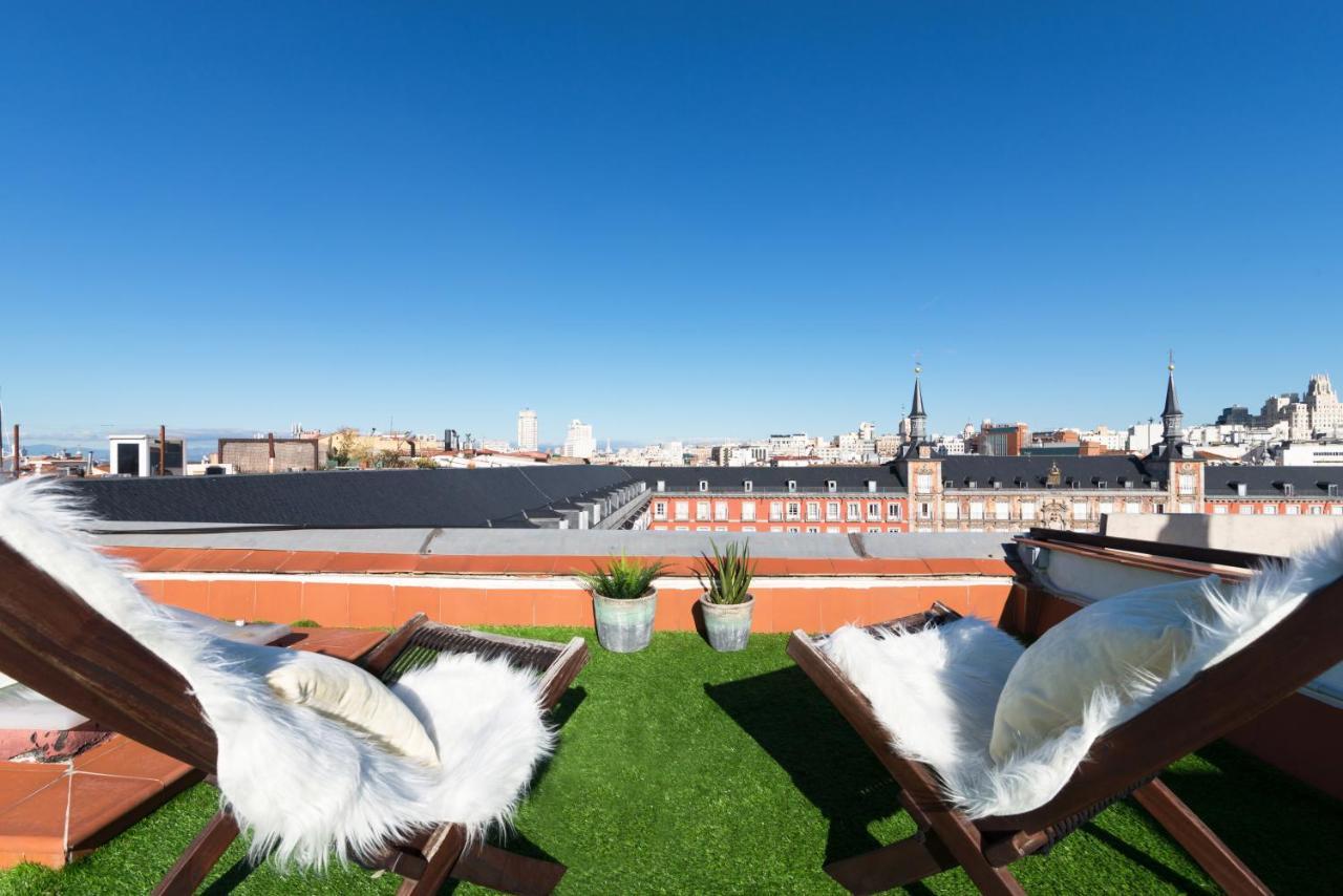 Historic Penthouse Plaza Mayor In Madrid Bagian luar foto
